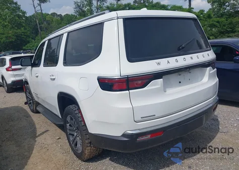 2022 Jeep Wagoneer Series Iii 4X4 z USA, uszkodzony, nr VIN 1C4SJVDT0NS211461